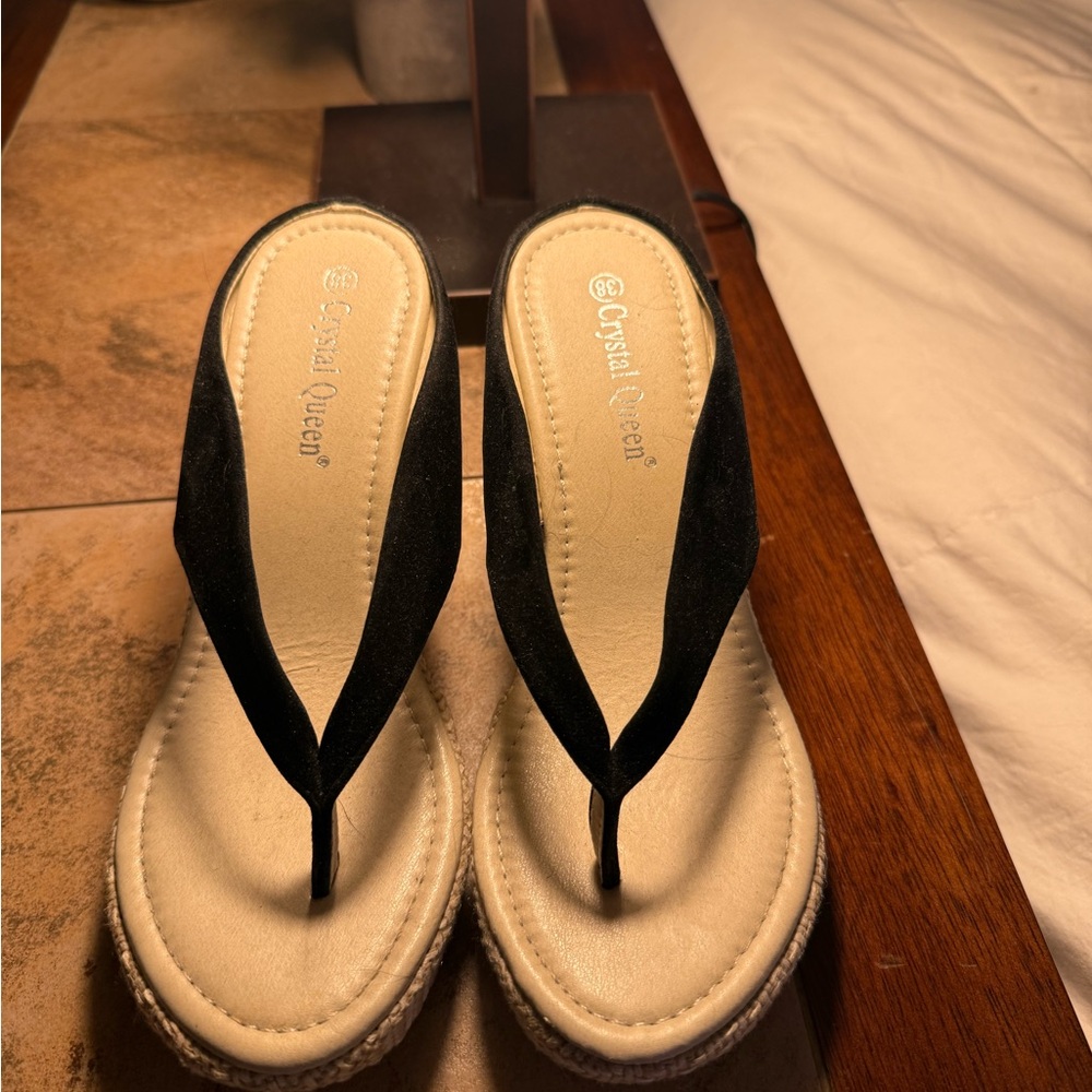 Black Platform Sandals with Cushioned Base